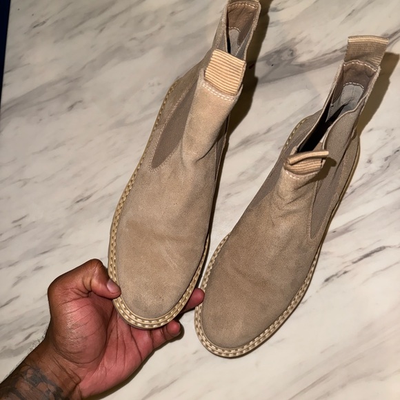 Women's Tan Chelsea Boots - Picture 2 of 4
